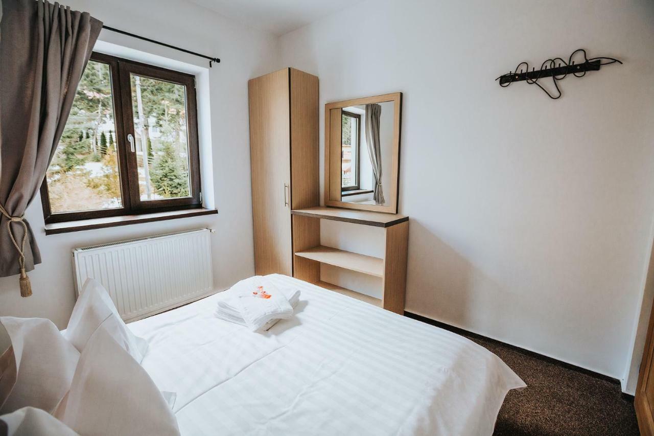 Panoramic Apartments - Montepalazzo Sinaia Dış mekan fotoğraf
